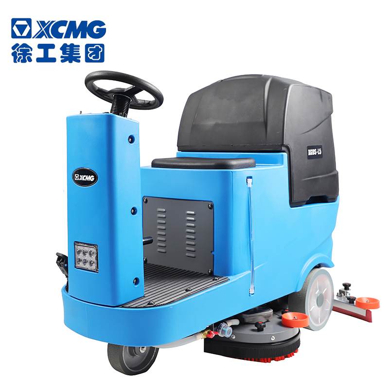 XCMG小型驾驶式洗地机XGDS-L5免维护电池版